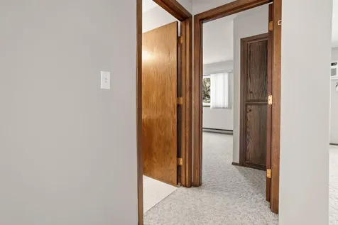812 10th Street S Fargo ND 58103