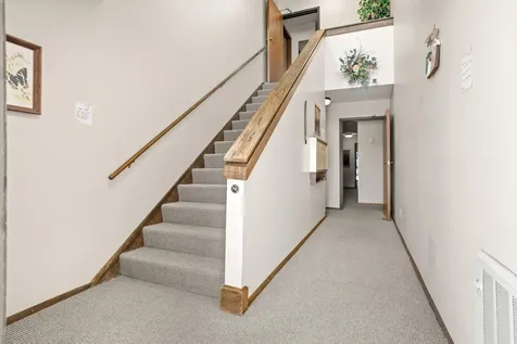 812 10th Street S Fargo ND 58103