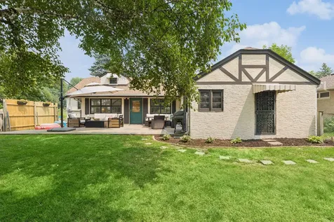 2123 Fairways Lane Roseville MN 55113