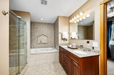 8839 N Shore Trail N Forest Lake MN 55025