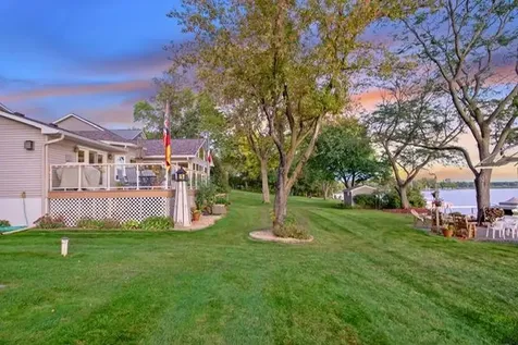 8839 N Shore Trail N Forest Lake MN 55025