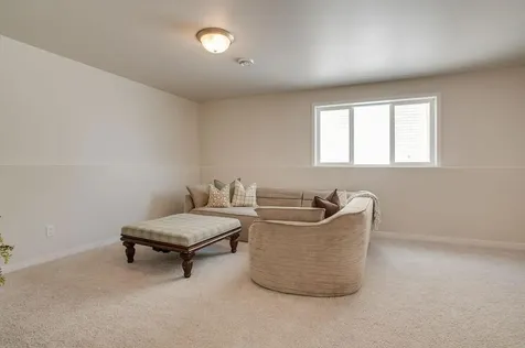 2529 36th Avenue S Moorhead MN 56560