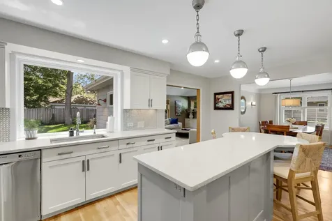 15 Maple Hill Road Hopkins MN 55343