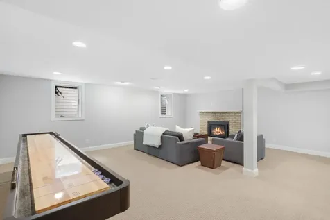 15 Maple Hill Road Hopkins MN 55343