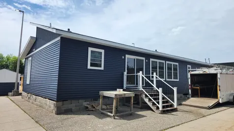 1840 15th Avenue S Fargo ND 58103