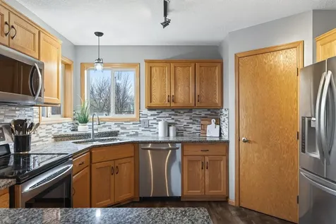 12748 Walter Drive Rogers MN 55374