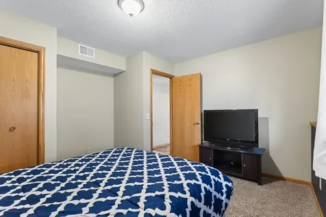 12748 Walter Drive Rogers MN 55374