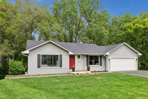 13710 5th Avenue N Plymouth MN 55441