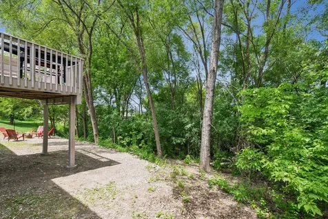 13710 5th Avenue N Plymouth MN 55441