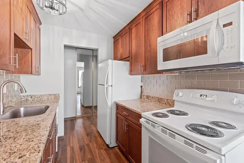 4442 Cedar Lake Road S Saint Louis Park MN 55416