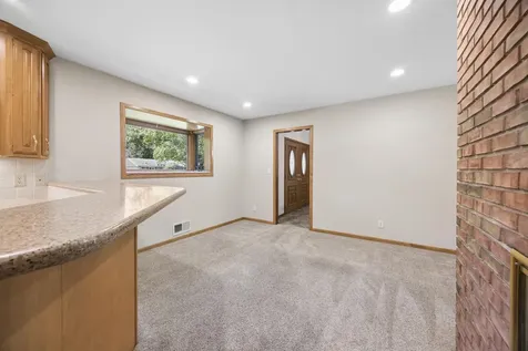 443 Salem Place Mahtomedi MN 55115