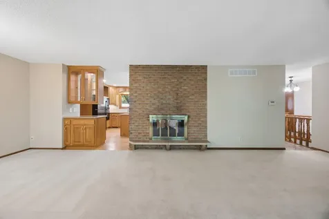 443 Salem Place Mahtomedi MN 55115