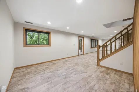 443 Salem Place Mahtomedi MN 55115