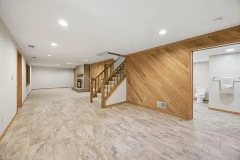 443 Salem Place Mahtomedi MN 55115