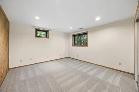 443 Salem Place Mahtomedi MN 55115