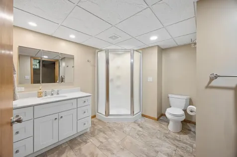 443 Salem Place Mahtomedi MN 55115