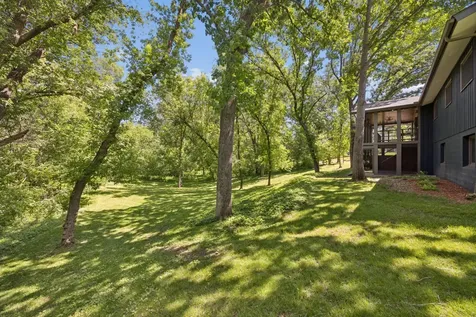443 Salem Place Mahtomedi MN 55115