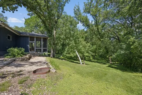 443 Salem Place Mahtomedi MN 55115