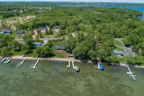736 Shorewood Drive Detroit Lakes MN 56501