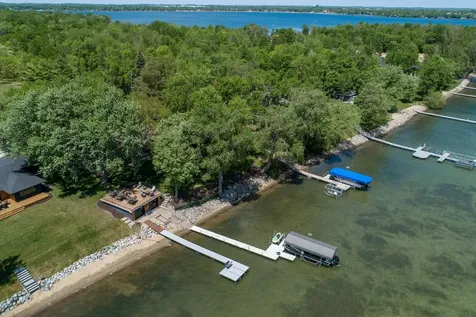 736 Shorewood Drive Detroit Lakes MN 56501