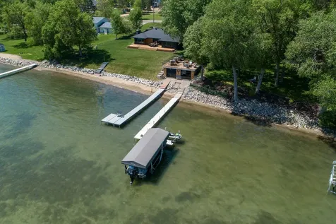 736 Shorewood Drive Detroit Lakes MN 56501