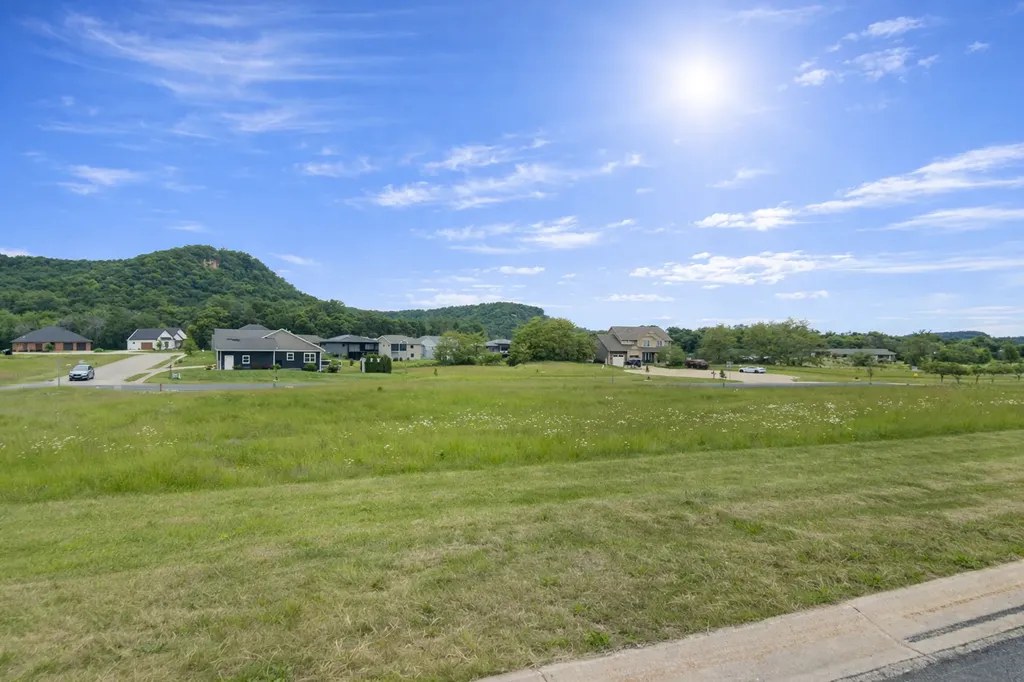 1517 Wildwood Drive Lake City MN 55041