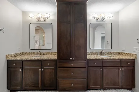4323 Cedar Lake Road S Saint Louis Park MN 55416
