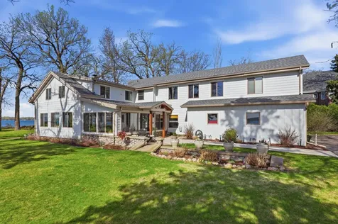 611 N Shore Drive Detroit Lakes MN 56501