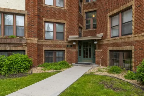 385 Laurel Avenue Saint Paul MN 55102