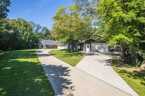 25379 Deerpath Loop Pelican Rapids MN 56572