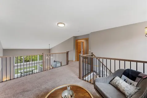 4136 Raspberry Ridge Road NE Prior Lake MN 55372