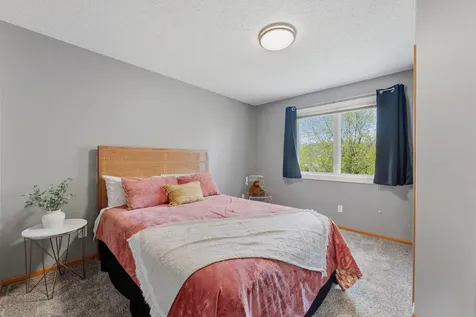 4136 Raspberry Ridge Road NE Prior Lake MN 55372