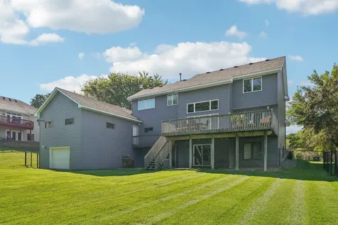 4136 Raspberry Ridge Road NE Prior Lake MN 55372