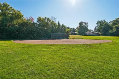 4136 Raspberry Ridge Road NE Prior Lake MN 55372