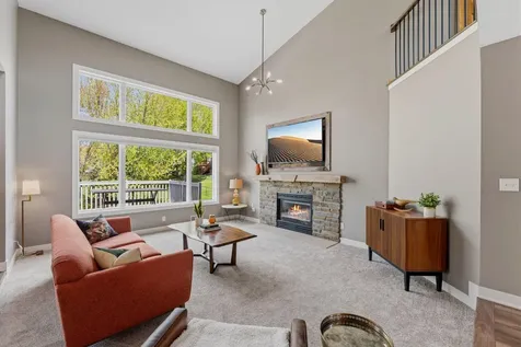 4136 Raspberry Ridge Road NE Prior Lake MN 55372