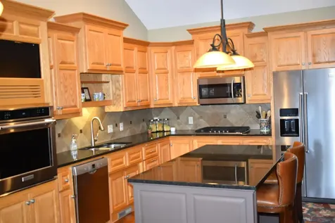 10726 Lyndale Bluffs Trail Bloomington MN 55420