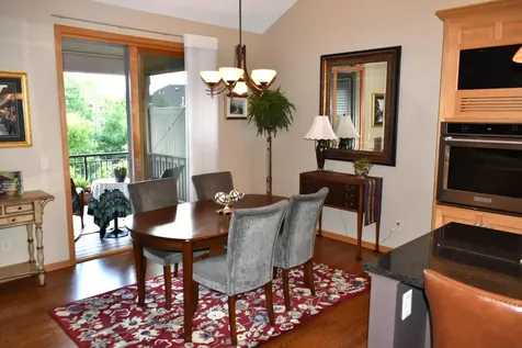 10726 Lyndale Bluffs Trail Bloomington MN 55420