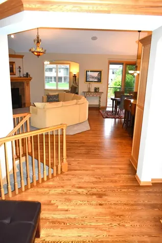 10726 Lyndale Bluffs Trail Bloomington MN 55420
