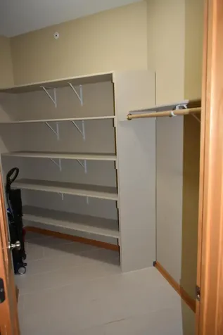 10726 Lyndale Bluffs Trail Bloomington MN 55420