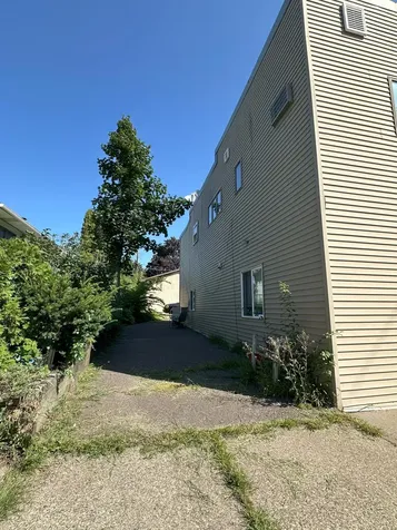 1237 5th Street E Saint Paul MN 55106