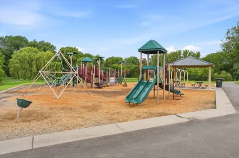 8452 Monterey Court Eden Prairie MN 55347