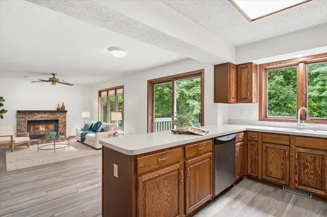 8452 Monterey Court Eden Prairie MN 55347