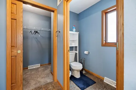 W1660 Maplewood Lane Alma WI 54610