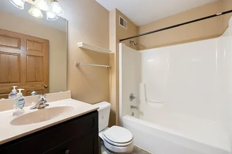 W1660 Maplewood Lane Alma WI 54610