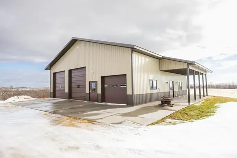 W1660 Maplewood Lane Alma WI 54610