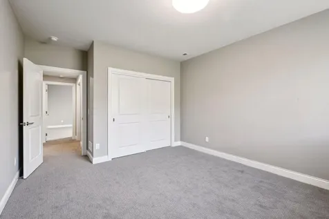 16745 58th Avenue N Plymouth MN 55446