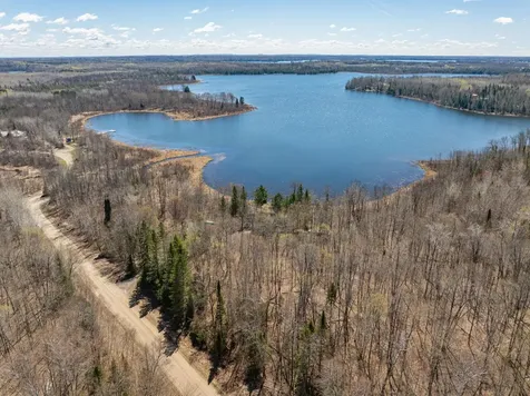 38243 Woodland Drive Deer River MN 56636
