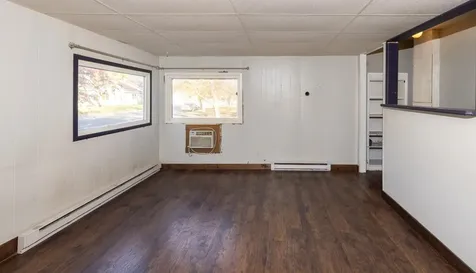222 6th Street NE Hillsboro ND 58045