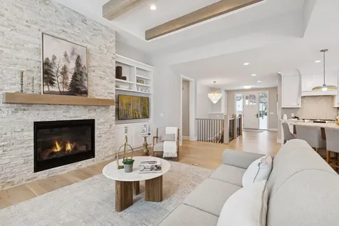 599 Harbor Court Shoreview MN 55126