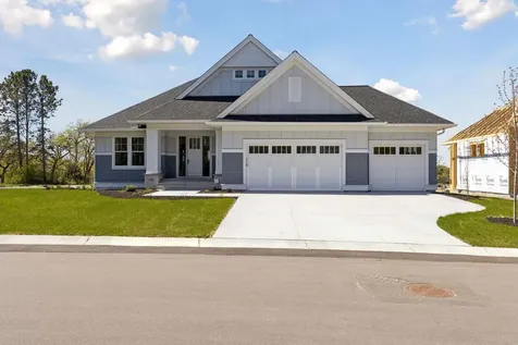 599 Harbor Court Shoreview MN 55126
